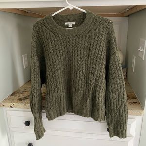 American Eagle sweater